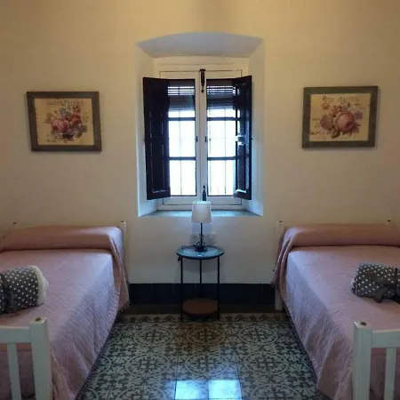 La Casa De Monica *